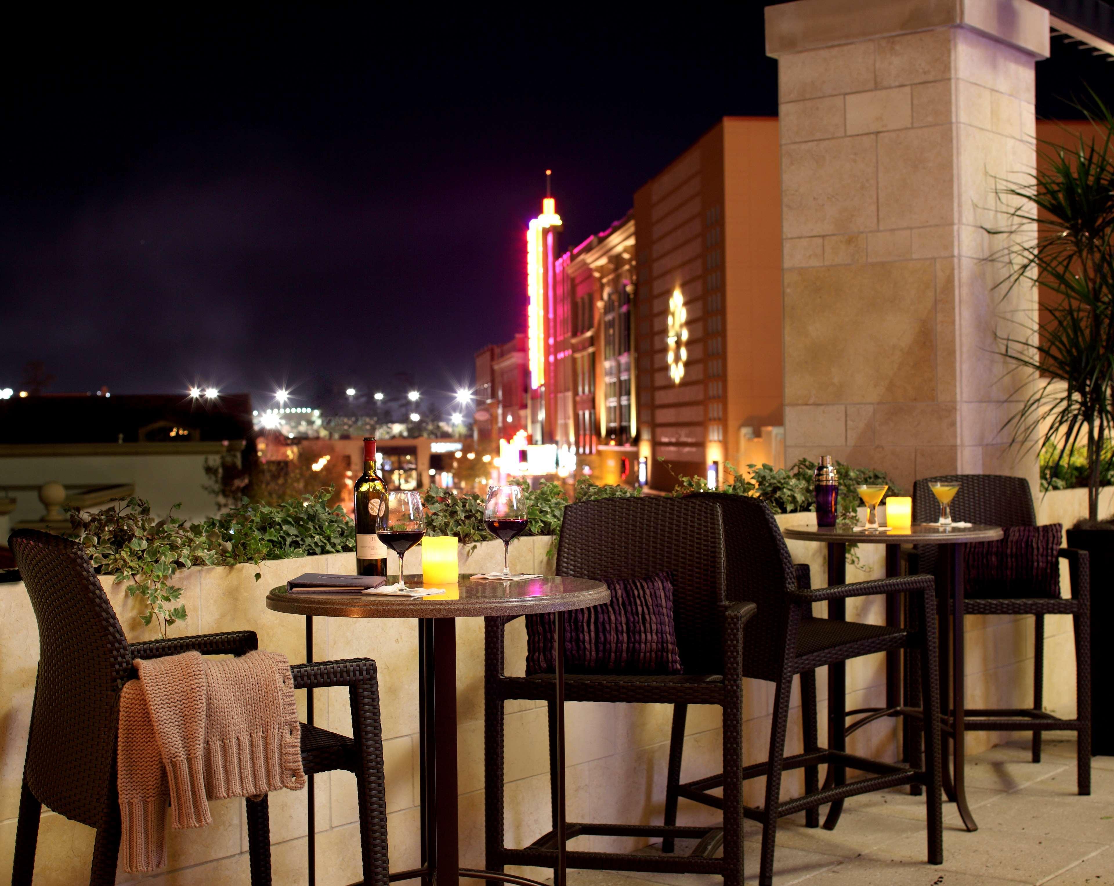 Hyatt Centric The Woodlands Hotel Exterior foto